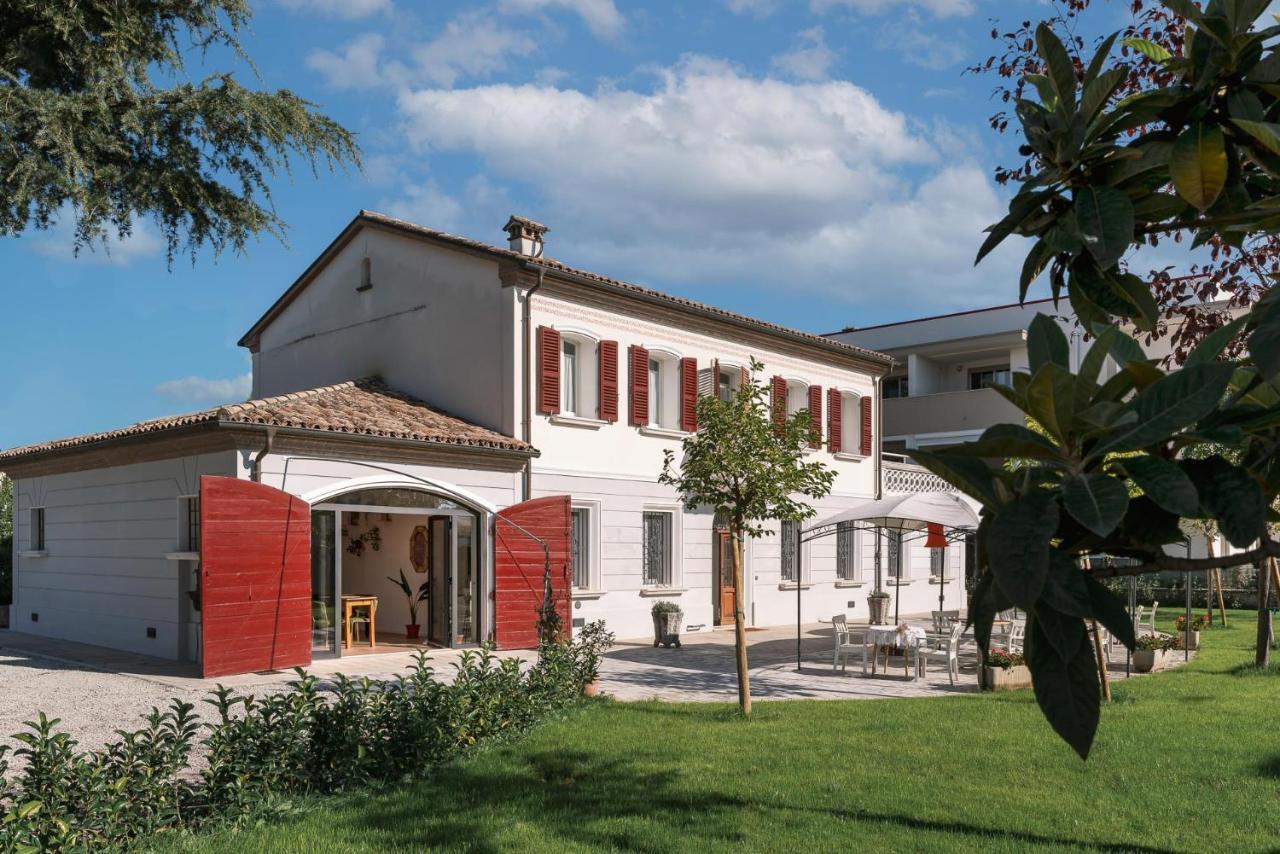 B&B Villa Ebe SantʼArcangelo di Romagna Eksteriør bilde